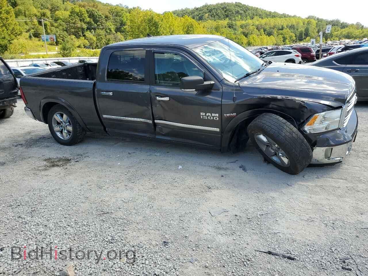 2017 RAM 1500 - VIN: 1C6RR7TT9HS654451 - Photo 4