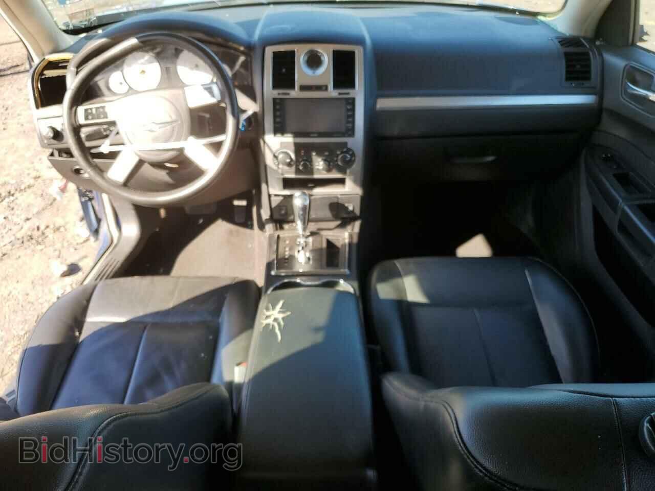 2010 CHRYSLER 300 - VIN: 2C3CA5CVXAH126690 - Фото 8