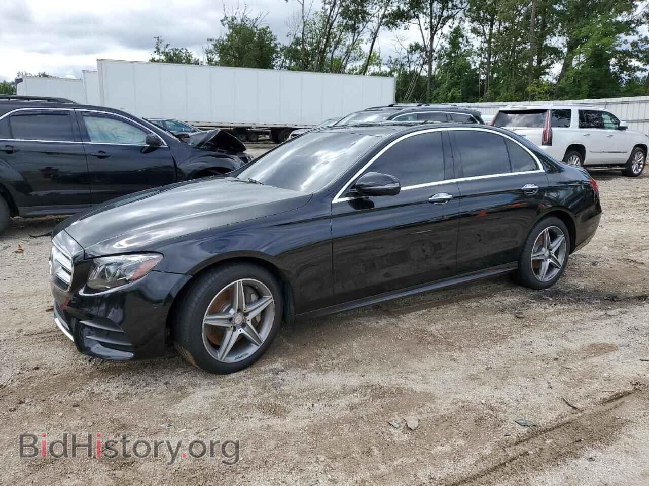 Фотография WDDZF4KBXHA076493 - MERCEDES-BENZ E-CLASS 2017