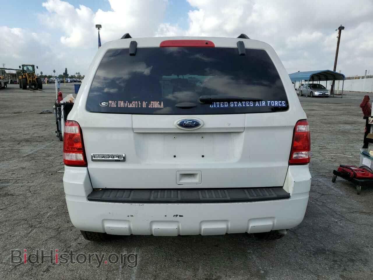 2011 FORD ESCAPE - VIN: 1FMCU0D77BKC05942 - Фото 6