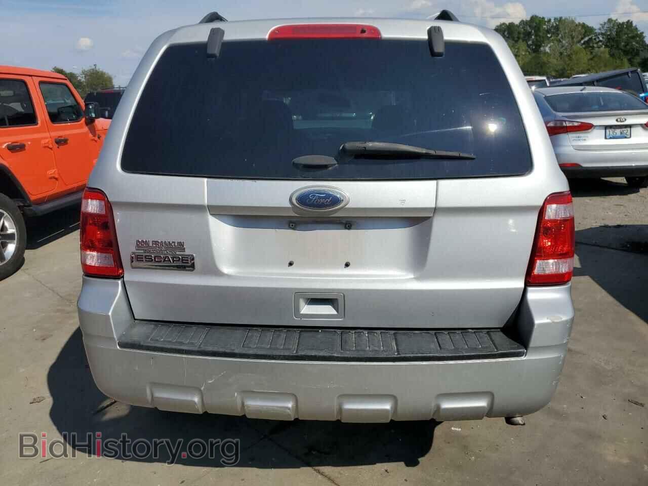 2011 FORD ESCAPE - VIN: 1FMCU0D71BKB54275 - Фото 6