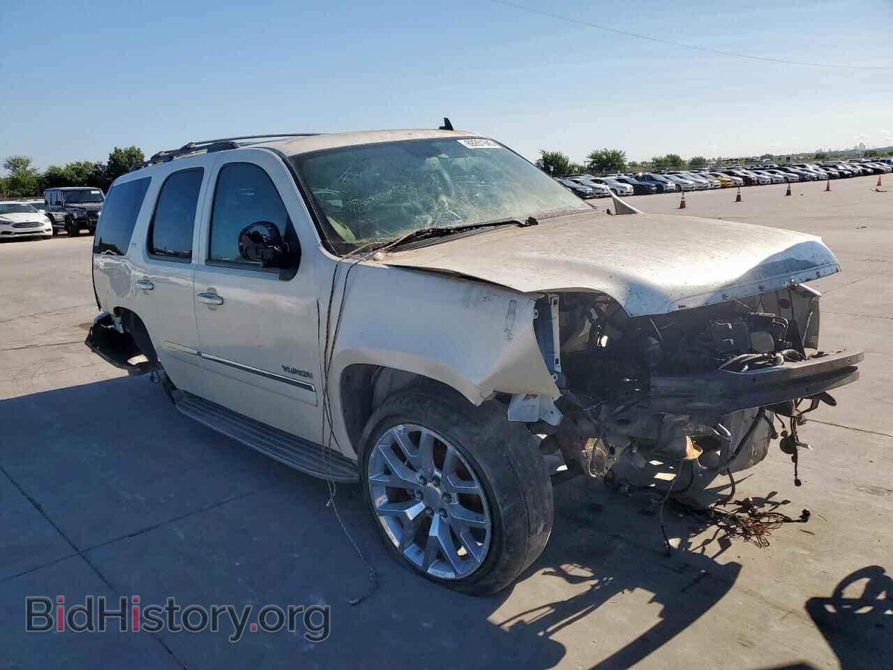 2011 GMC YUKON - VIN: 1GKS2CE02BR338306 - Фото 4