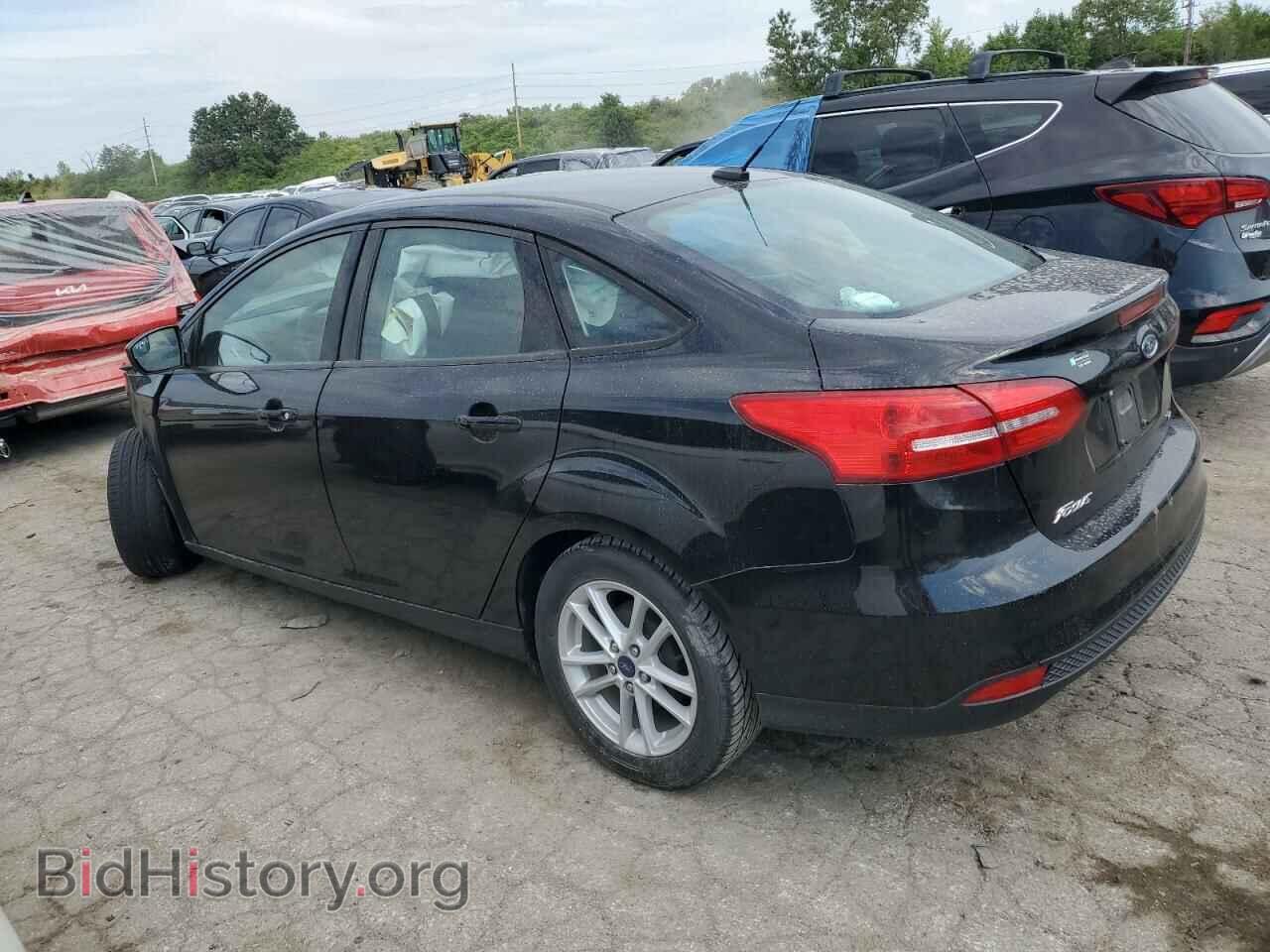 2018 FORD FOCUS - VIN: 1FADP3F23JL224764 - Photo 2