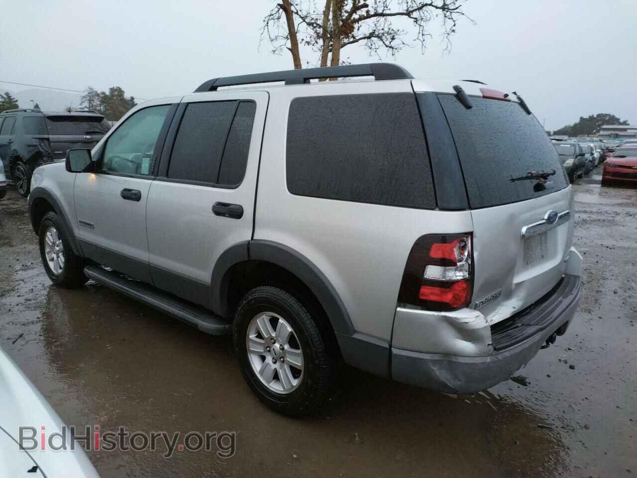 2006 FORD EXPLORER - VIN: 1FMEU63E16ZA13747 - Фото 2