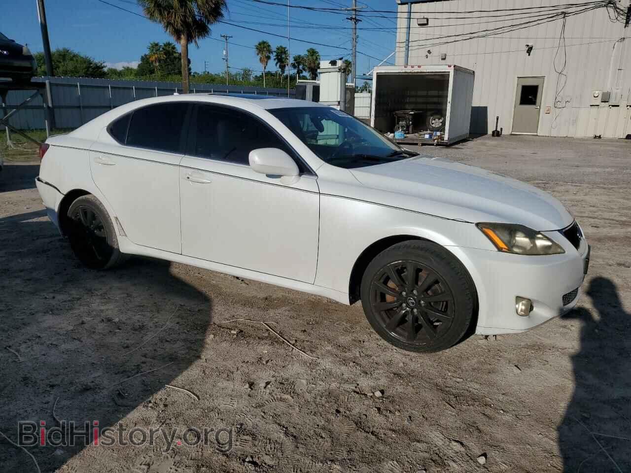 2007 LEXUS IS - VIN: JTHCK262272014247 - Photo 4