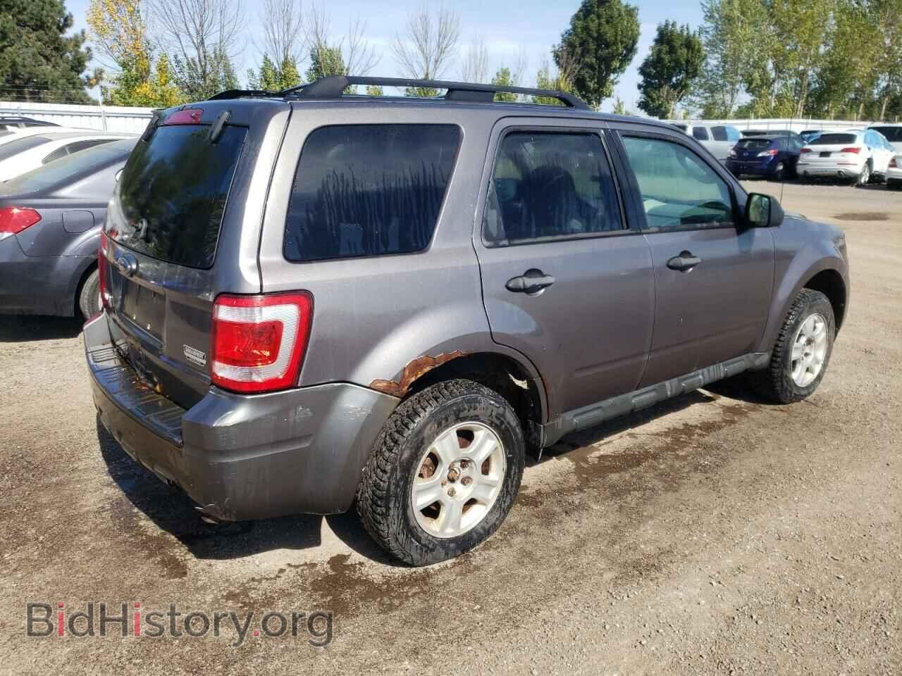 2010 FORD ESCAPE - VIN: 1FMCU9D78AKA50773 - Фото 3