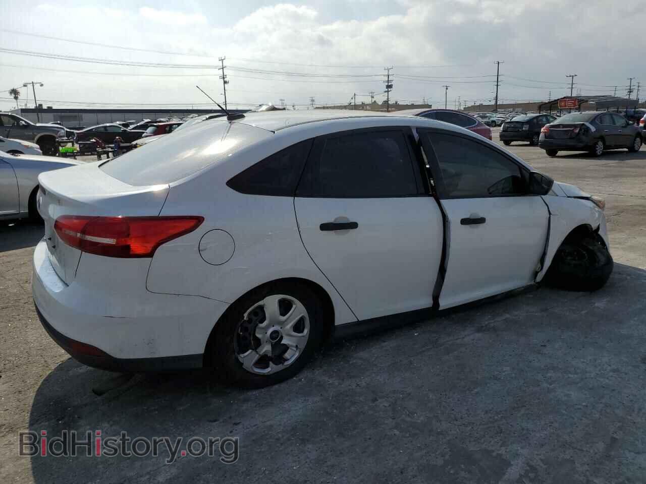 2016 FORD FOCUS - VIN: 1FADP3E28GL391907 - Фото 3