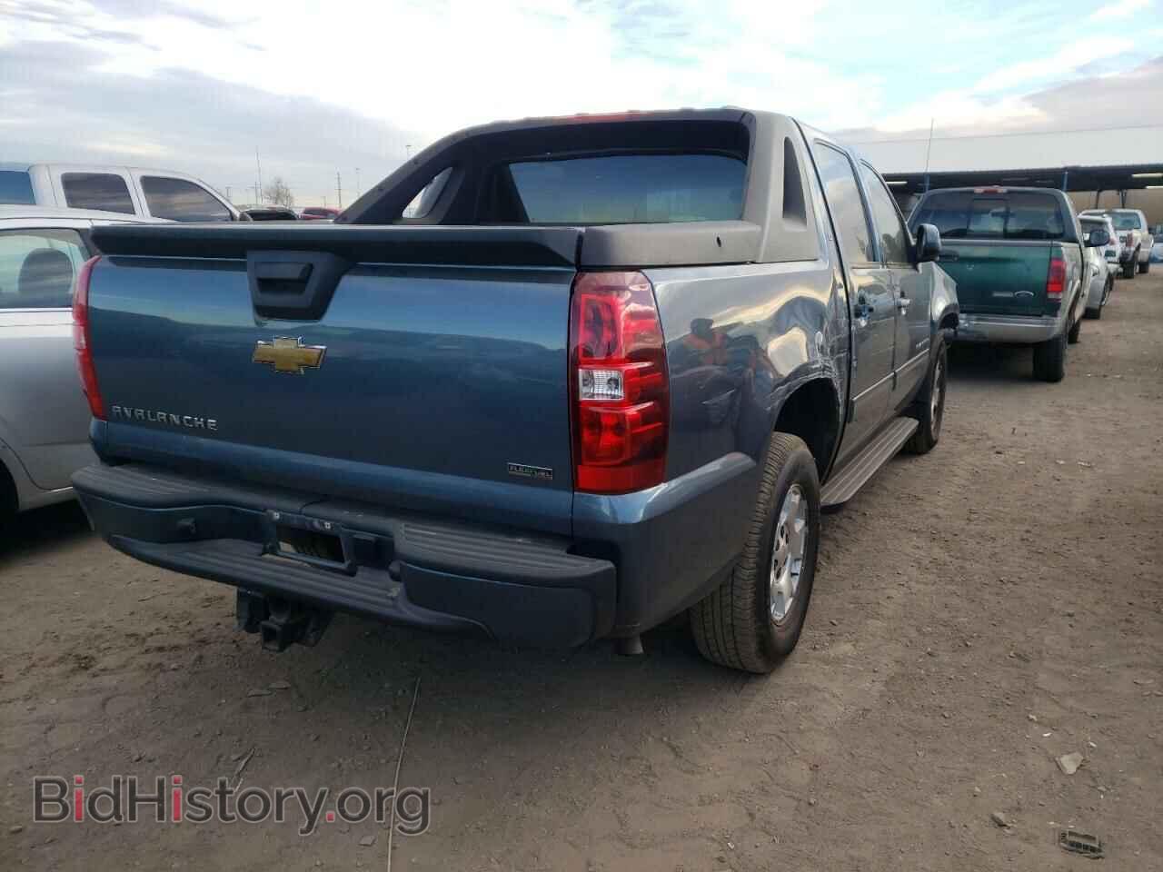 2010 CHEVROLET AVALANCHE - VIN: 3GNVKFE08AG139535 - Фото 4