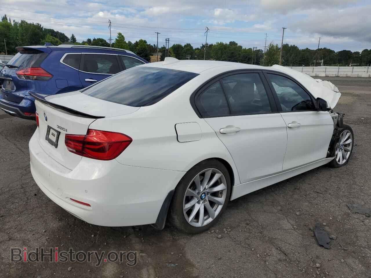 2016 BMW 3 SERIES - VIN: WBA8E5G53GNU19487 - Photo 3