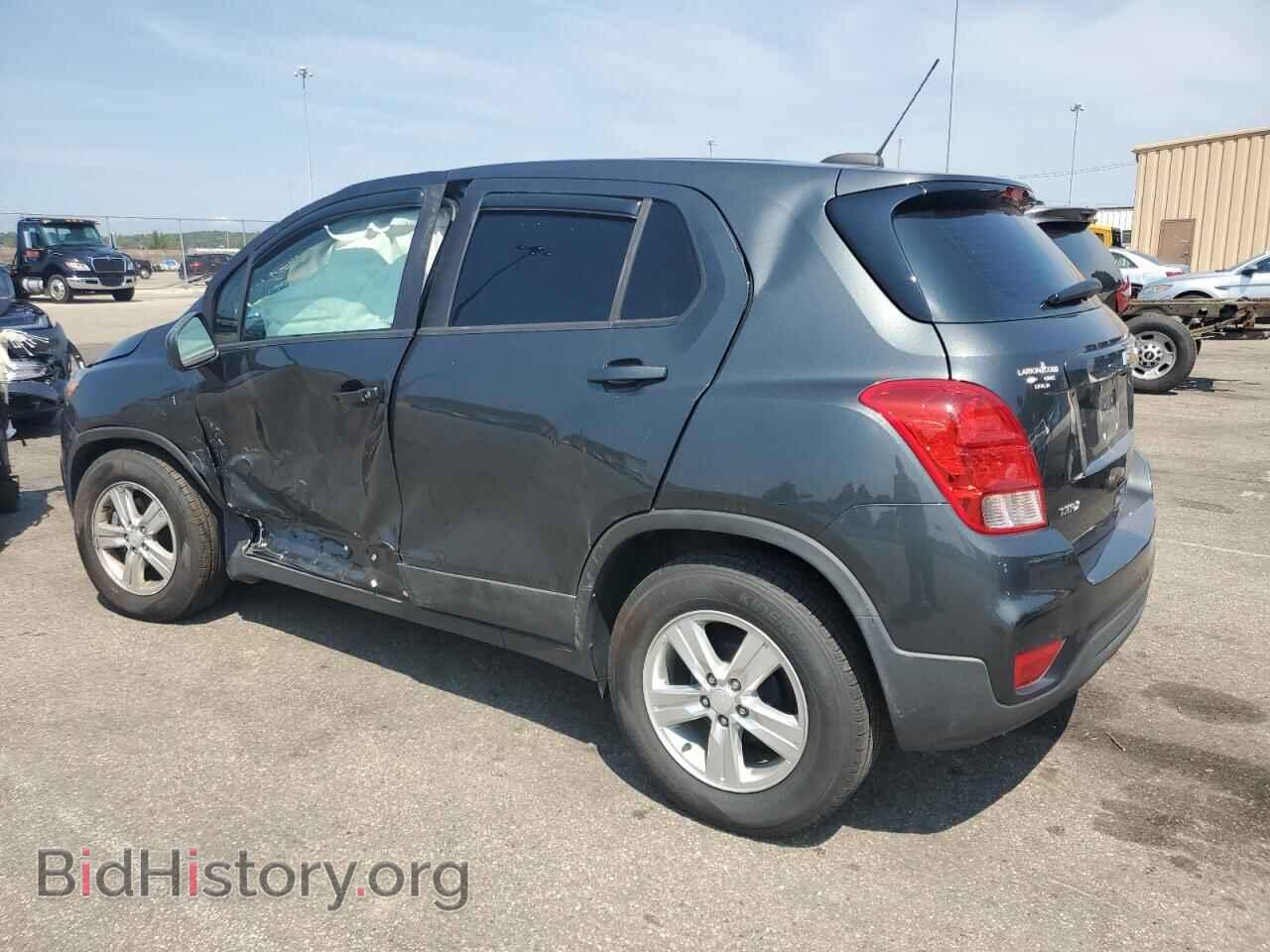 2019 CHEVROLET TRAX - VIN: 3GNCJKSB2KL190076 - Фото 2