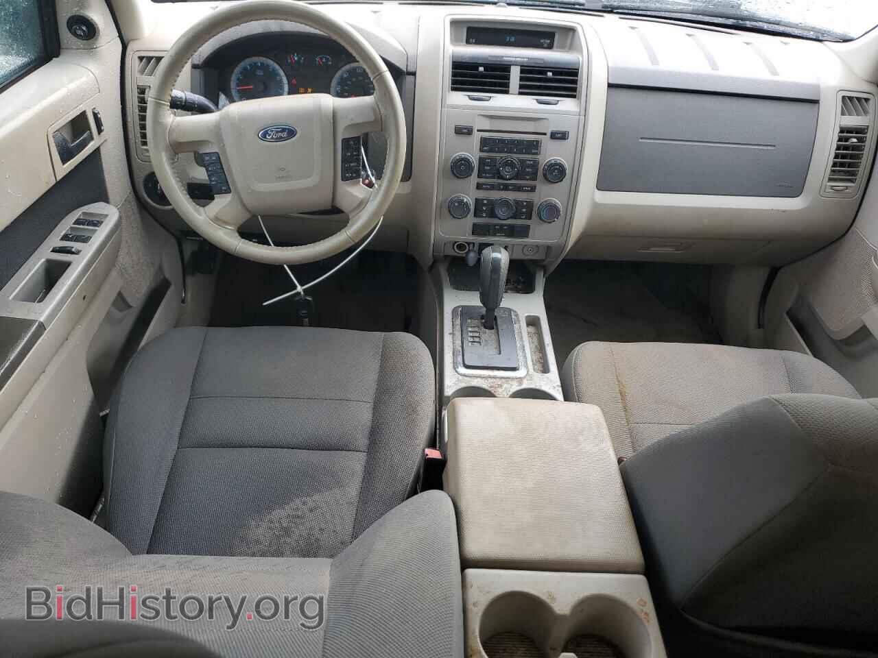 2010 FORD ESCAPE - VIN: 1FMCU0D79AKB29977 - Фото 8