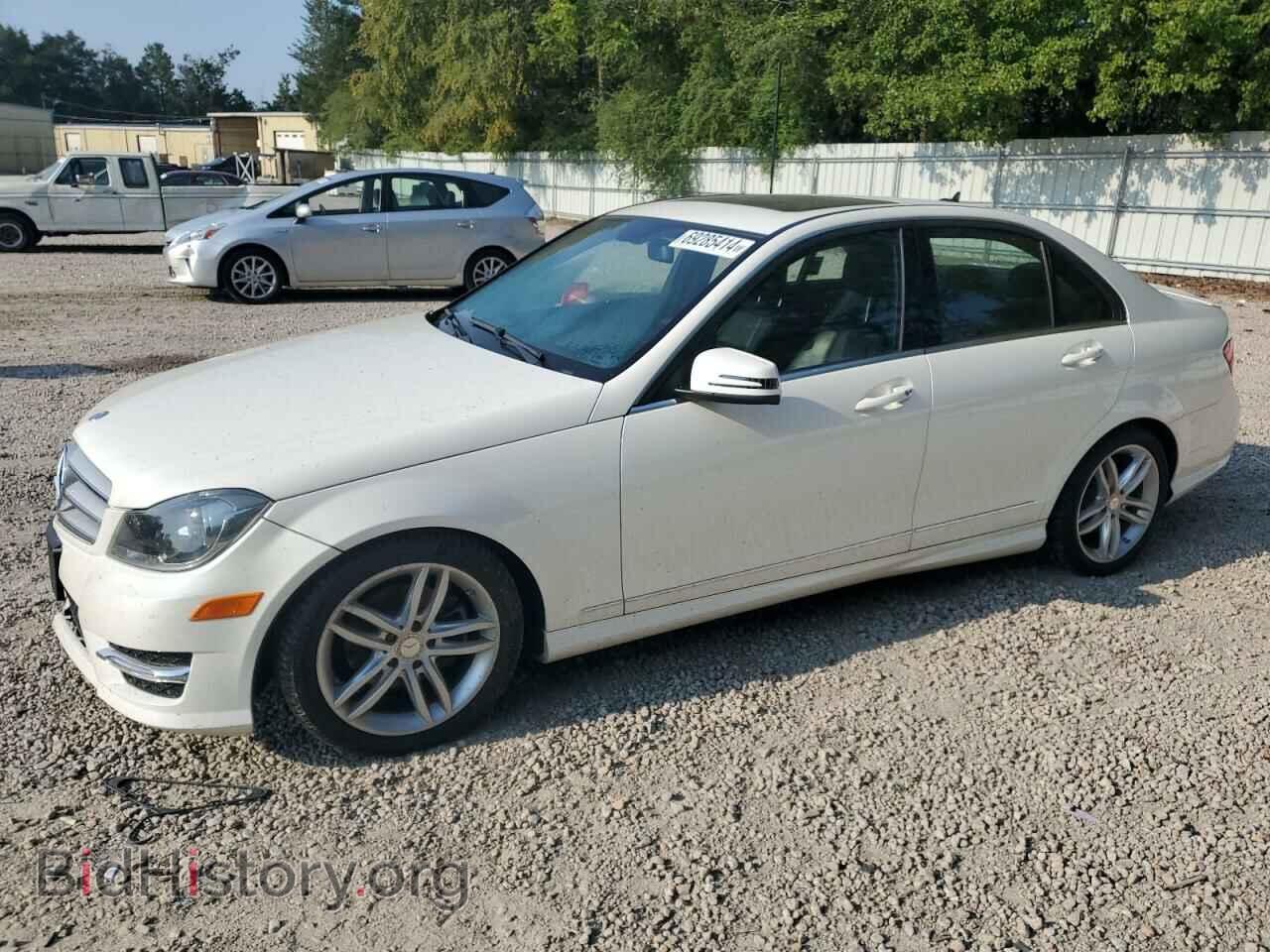 Фотография WDDGF8BB7CR208442 - MERCEDES-BENZ C-CLASS 2012
