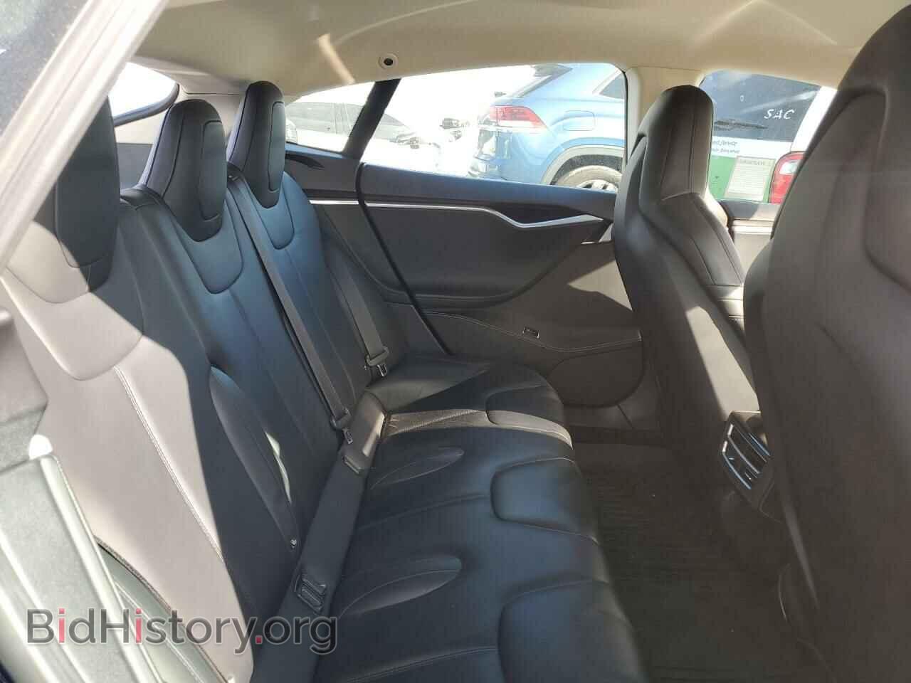 2015 TESLA MODEL S - VIN: 5YJSA1S28FF085836 - Фото 10