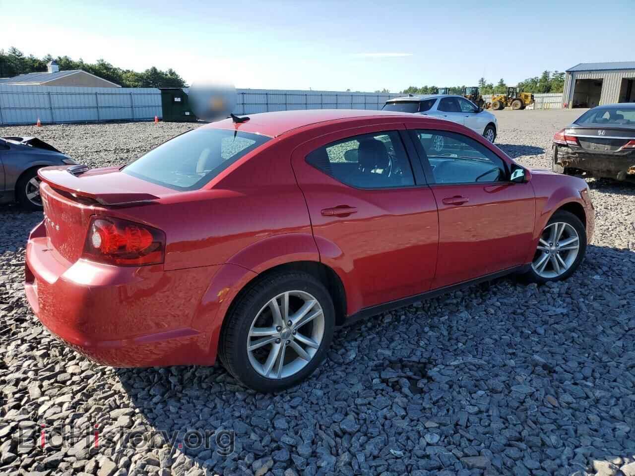 2011 DODGE AVENGER - VIN: 1B3BD1FG4BN523746 - Фото 3