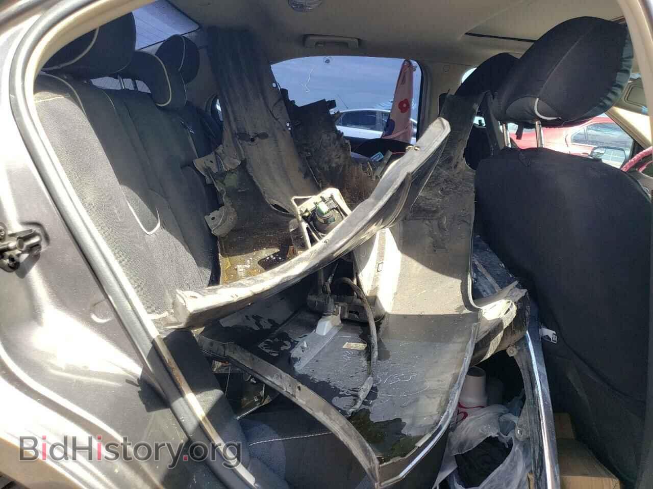2011 FORD ALL Models - VIN: 3FAHP0HA1BR221790 - Фото 10