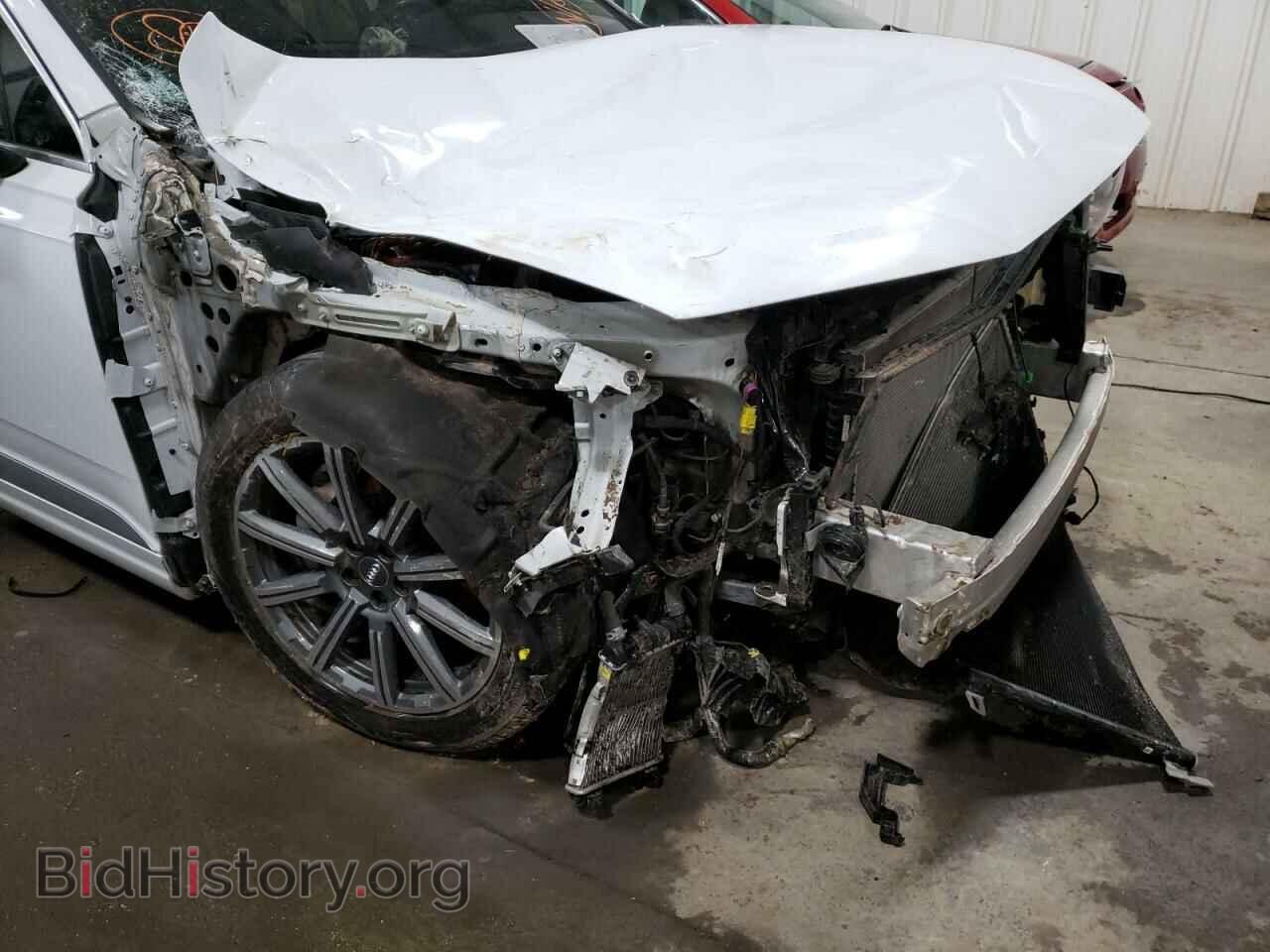 2017 AUDI Q7 - VIN: WA1LAAF73HD033156 - Фото 9