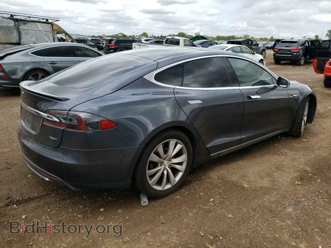 2015 TESLA MODEL S - VIN: 5YJSA1S27FF091725 - Фото 3