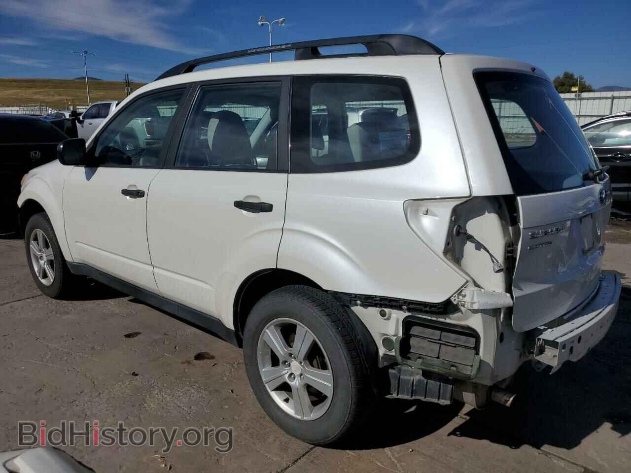 2011 SUBARU FORESTER - VIN: JF2SHABC5BH766925 - Фото 2