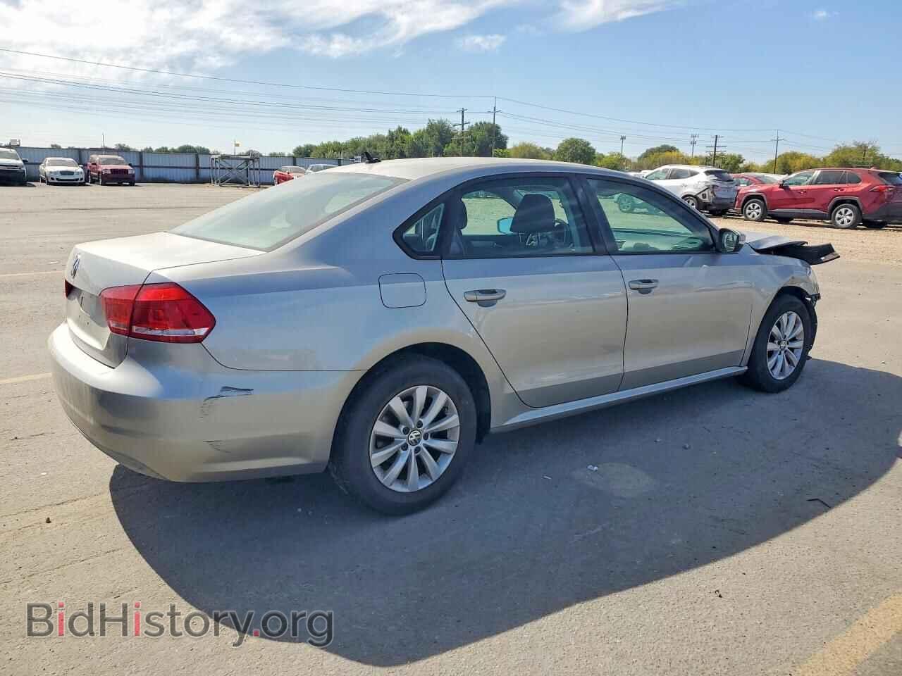 2013 VOLKSWAGEN PASSAT - VIN: 1VWAP7A33DC050717 - Фото 3