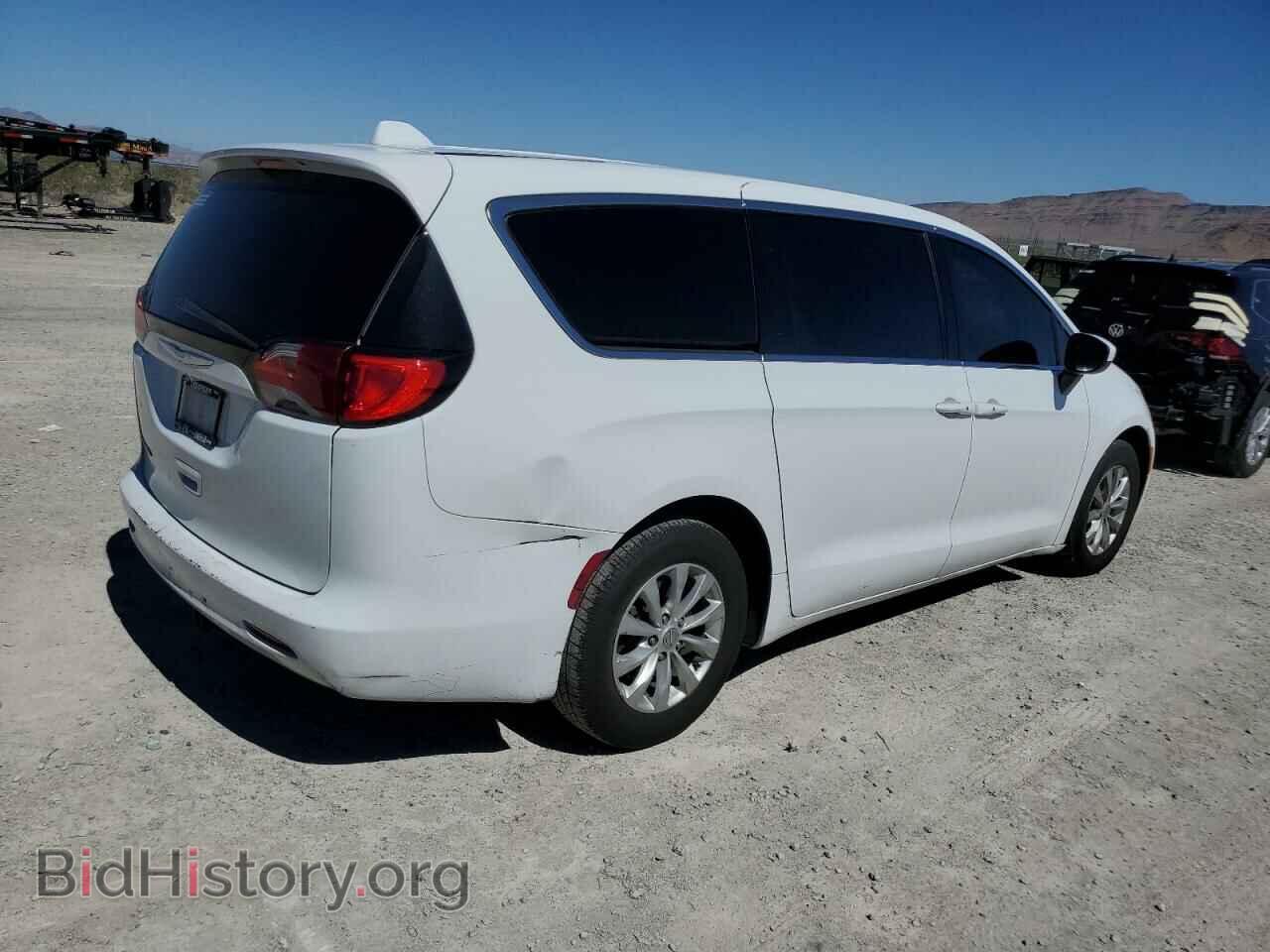 2017 CHRYSLER PACIFICA - VIN: 2C4RC1DG6HR675817 - Фото 3