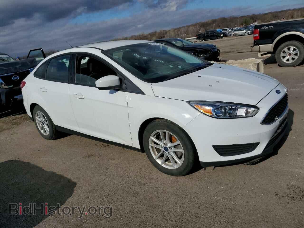 2018 FORD FOCUS - VIN: 1FADP3FEXJL259814 - Фото 4