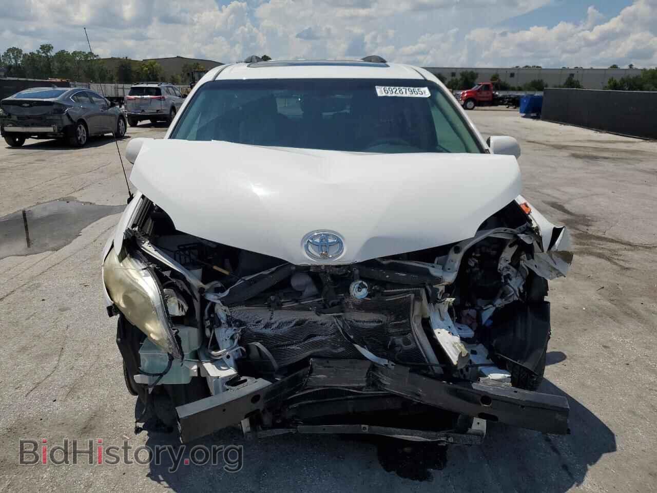 2014 TOYOTA All Models - VIN: 5TDYK3DC6ES444572 - Фото 5
