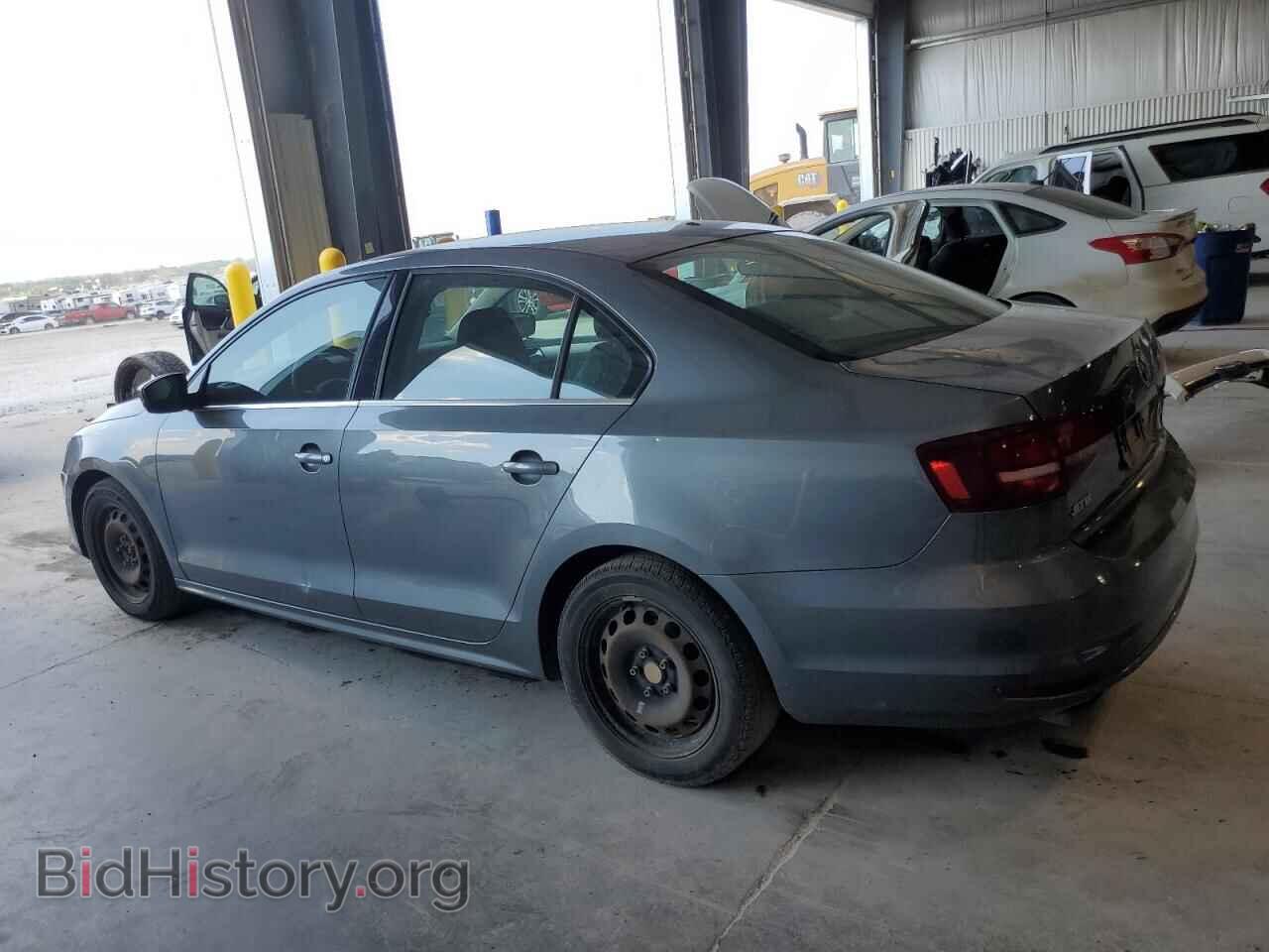 2017 VOLKSWAGEN JETTA - VIN: 3VW2B7AJ7HM331845 - Фото 2