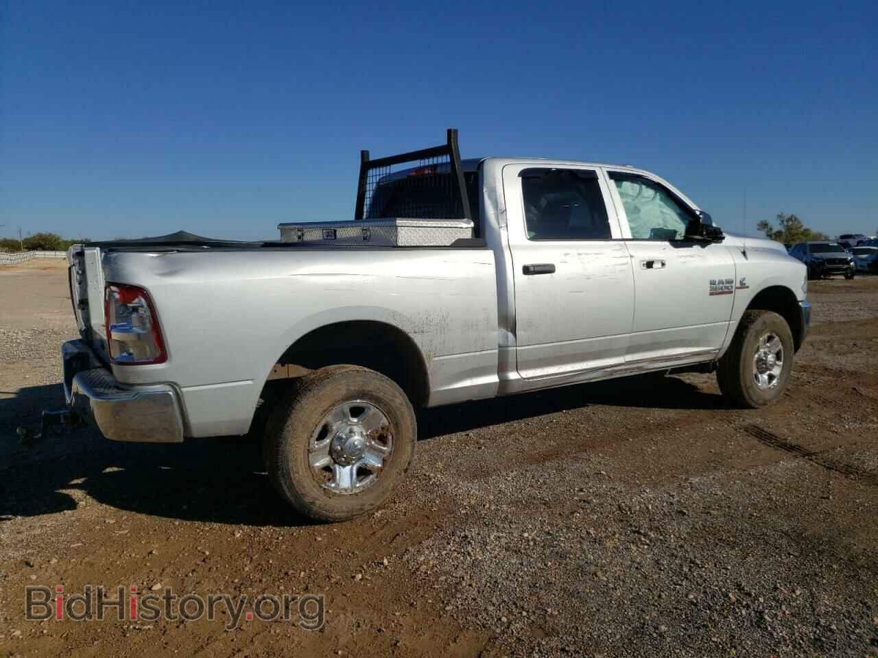 2017 RAM 3500 - VIN: 3C63R3CL3HG786014 - Фото 3