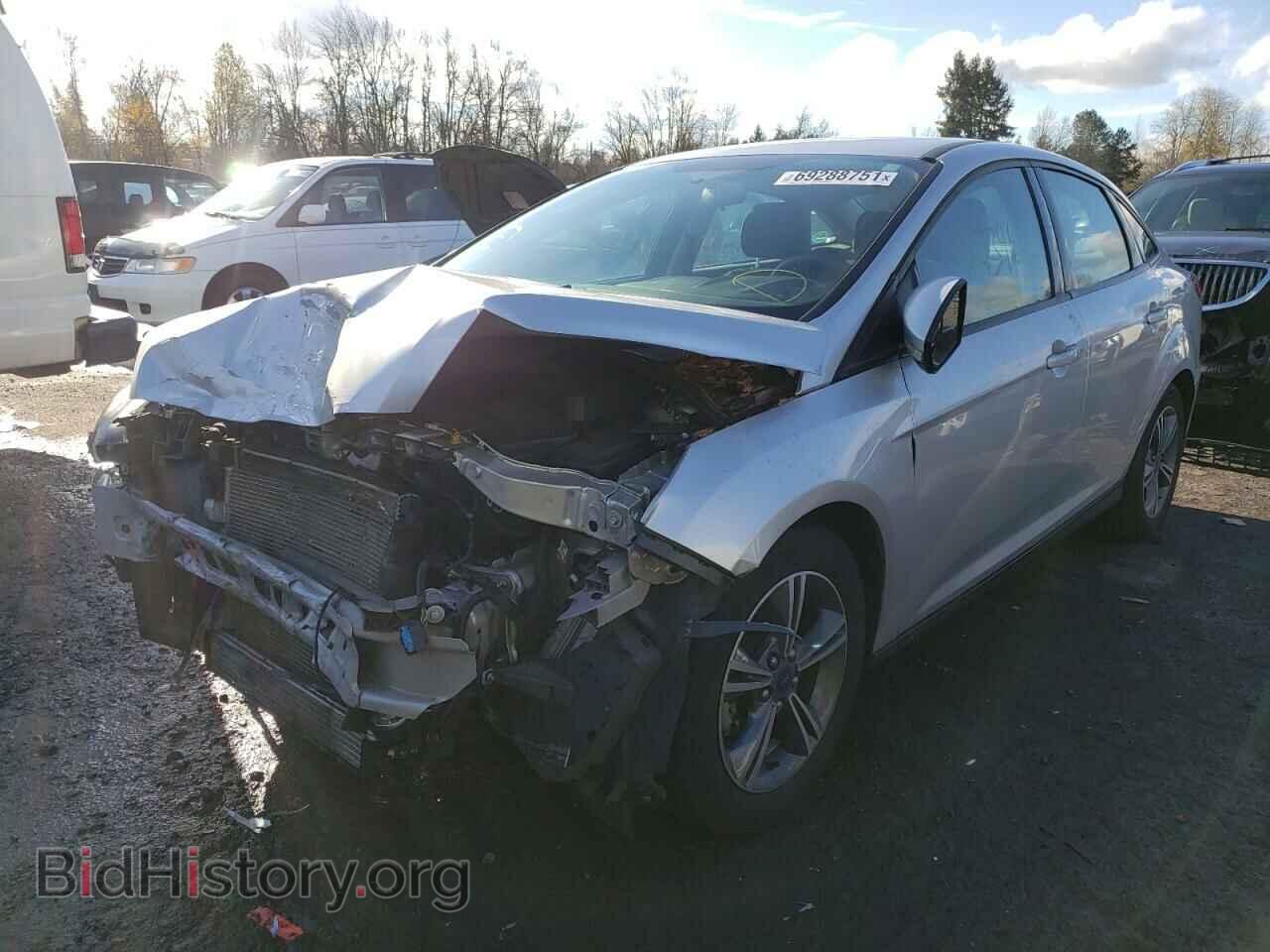2017 FORD FOCUS - VIN: 1FADP3FE1HL260683 - Фото 2