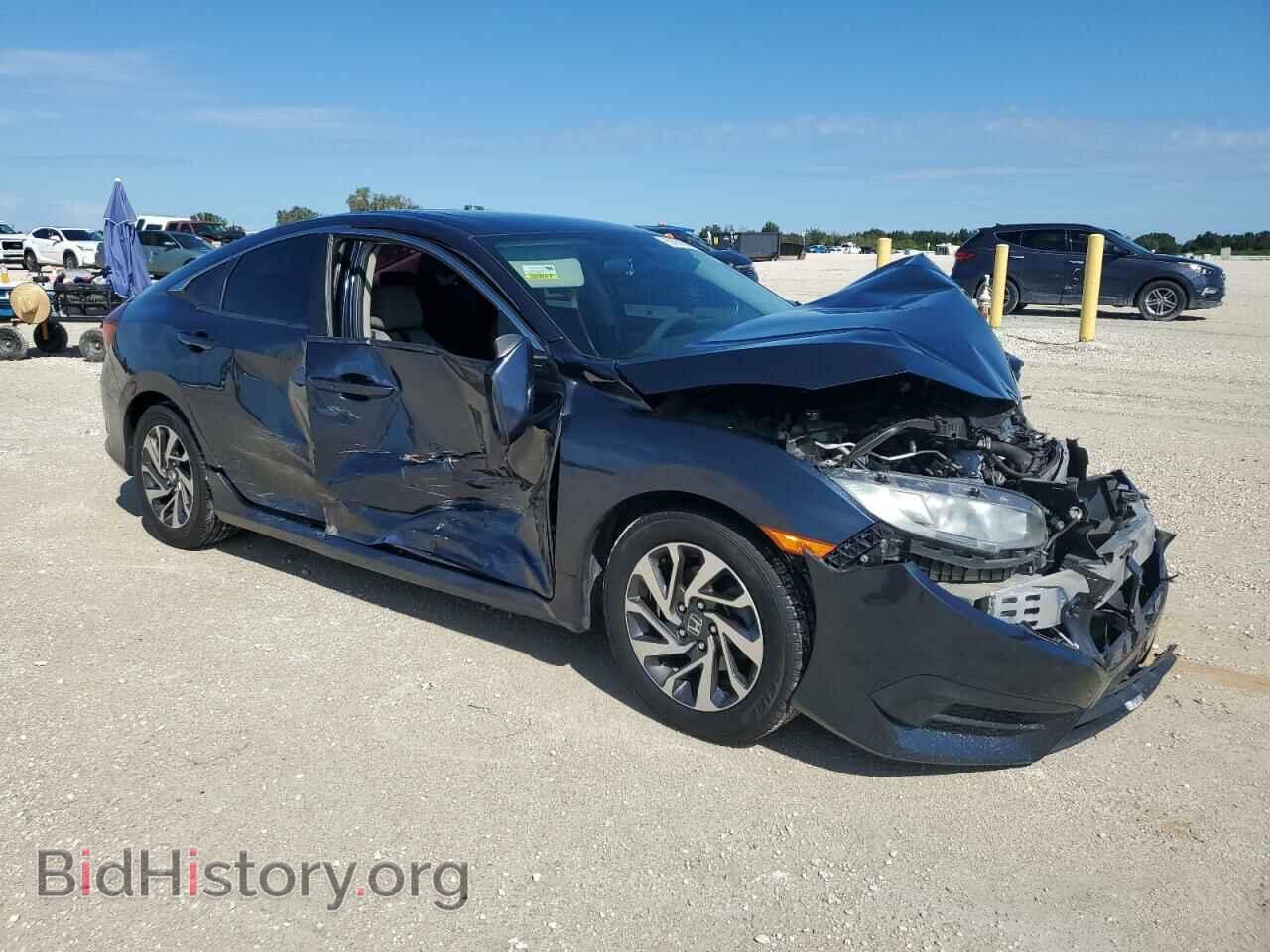 2017 HONDA CIVIC - VIN: 19XFC2F77HE011520 - Photo 4