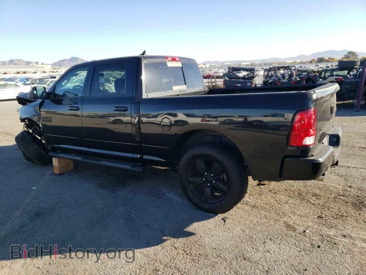 2018 RAM 1500 - VIN: 1C6RR7TT4JS135572 - Фото 2