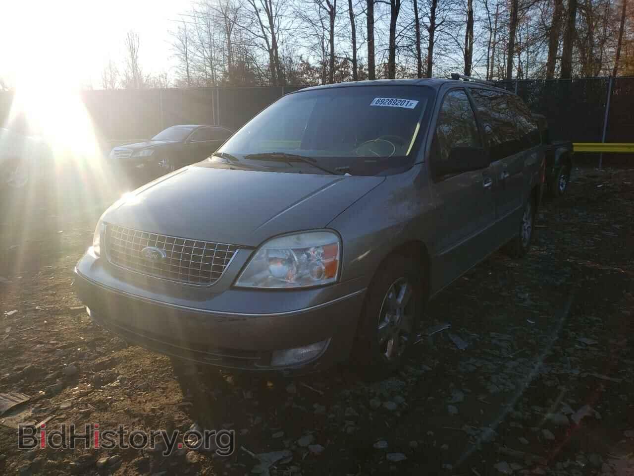 2006 FORD FREESTAR - VIN: 2FMDA58206BA11603 - Фото 2