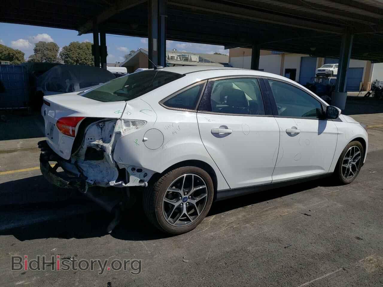 2017 FORD FOCUS - VIN: 1FADP3H2XHL206513 - Фото 3