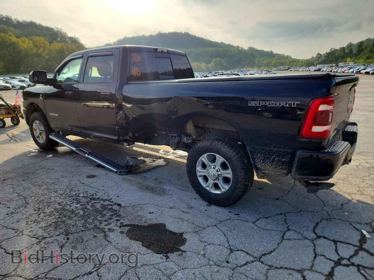 2020 RAM 3500 - VIN: 3C63R3HL1LG177571 - Photo 2