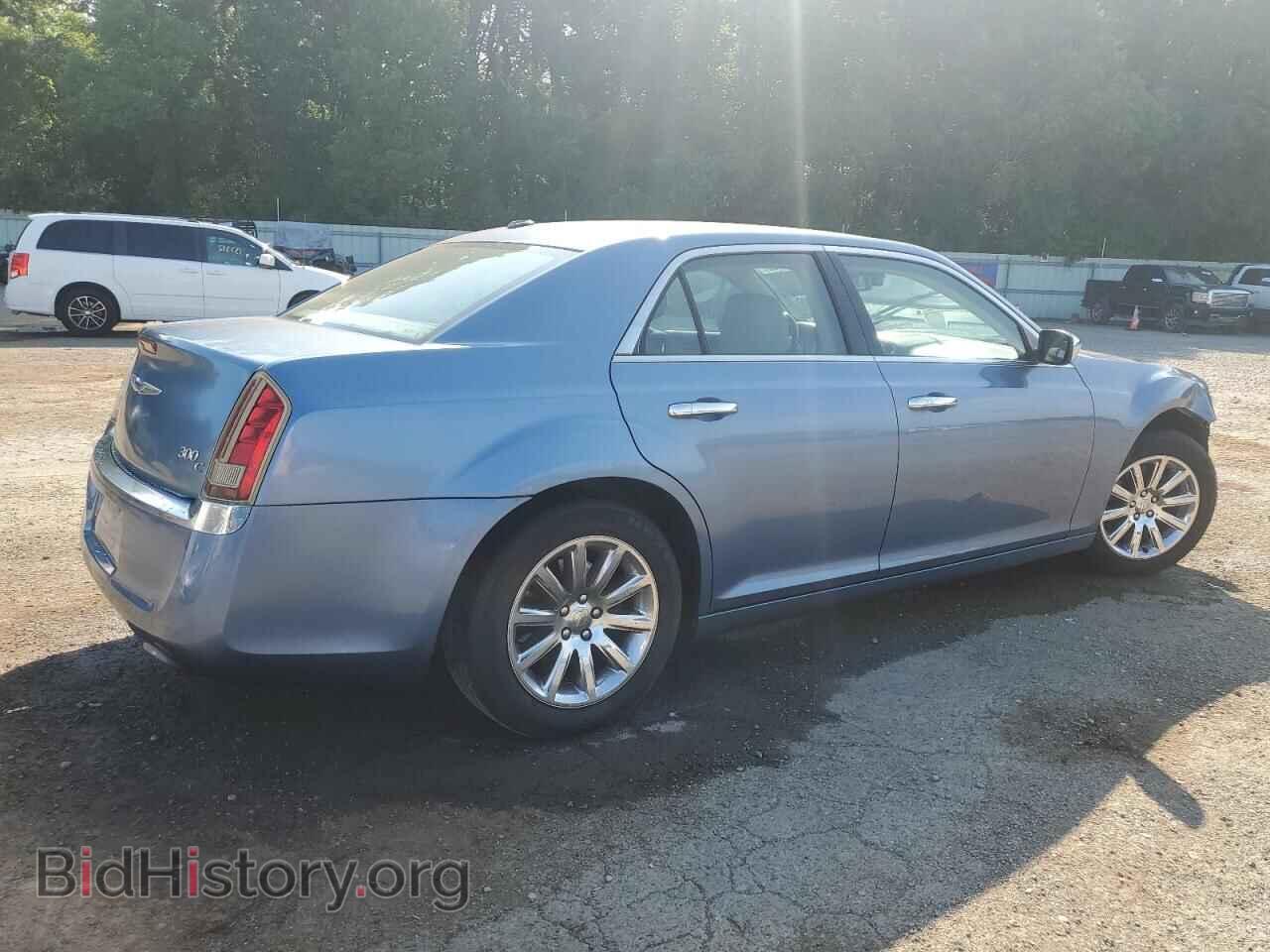 2011 CHRYSLER 300 - VIN: 2C3CA6CT2BH580471 - Фото 3