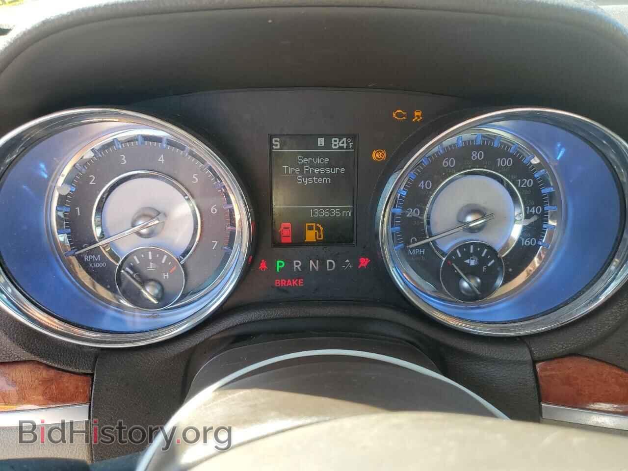2011 CHRYSLER 300 - VIN: 2C3CA6CT2BH580471 - Фото 9