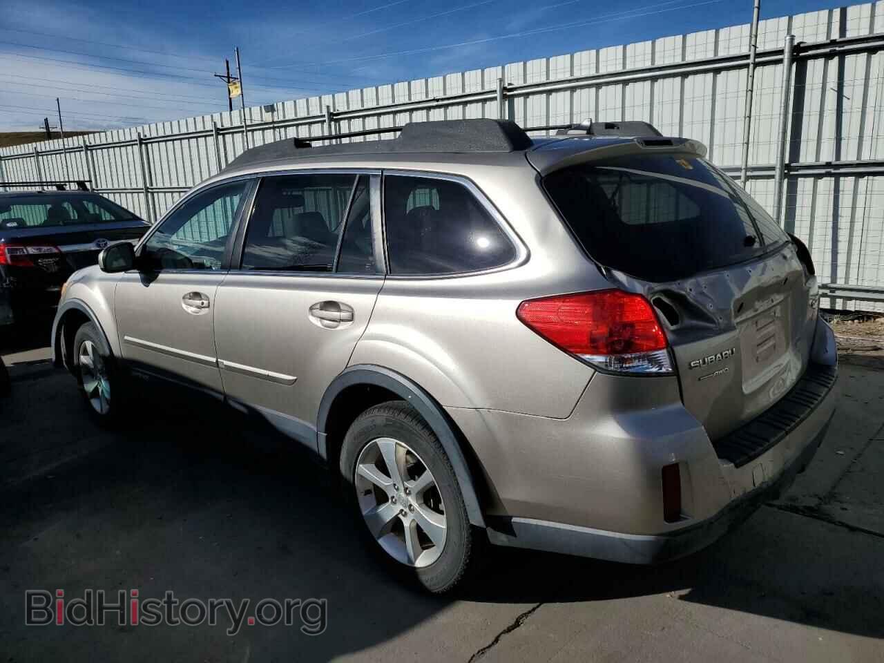 2014 SUBARU OUTBACK - VIN: 4S4BRBLC1E3292159 - Фото 2
