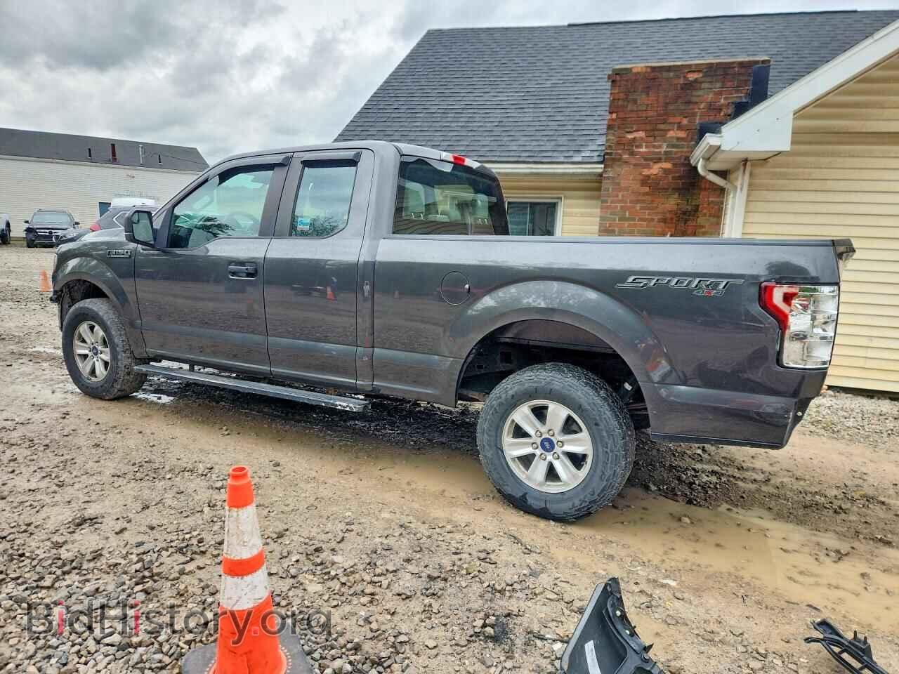 2019 FORD F150 - VIN: 1FTFX1E56KKF33378 - Фото 2