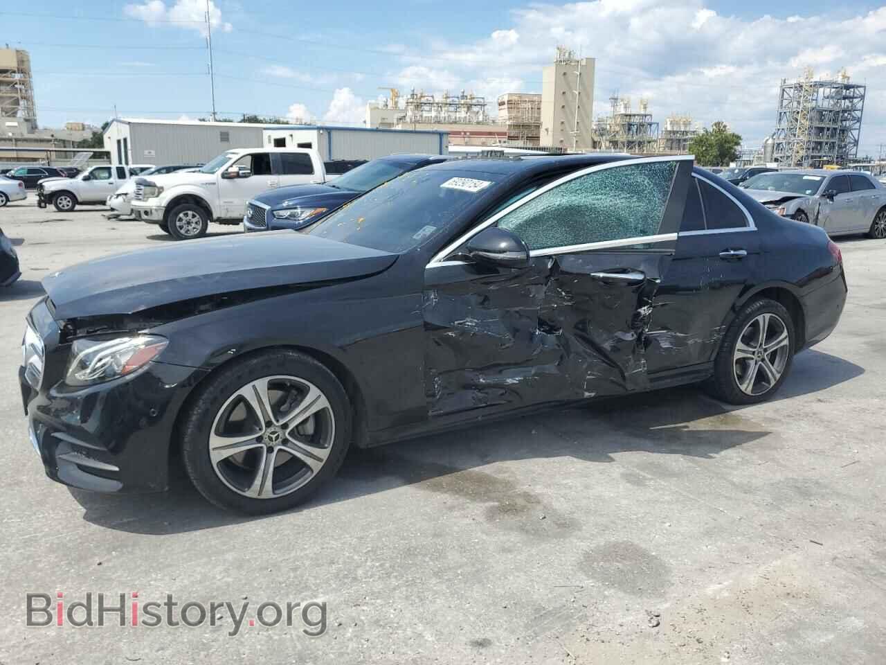 Photo WDDZF4KB5JA384189 - MERCEDES-BENZ E-CLASS 2018