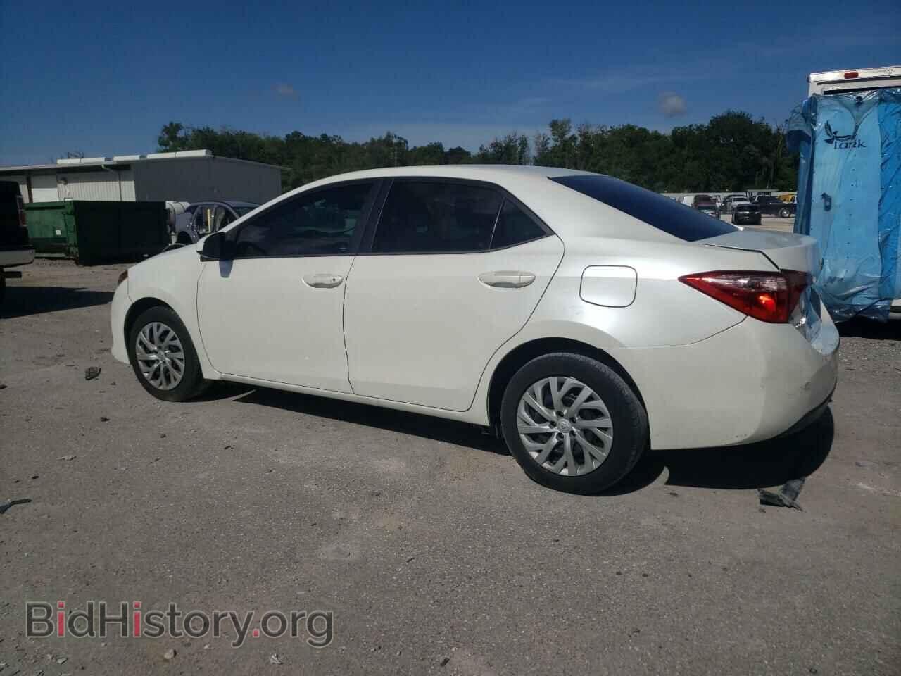 2017 TOYOTA COROLLA - VIN: 5YFBURHE6HP577442 - Фото 2