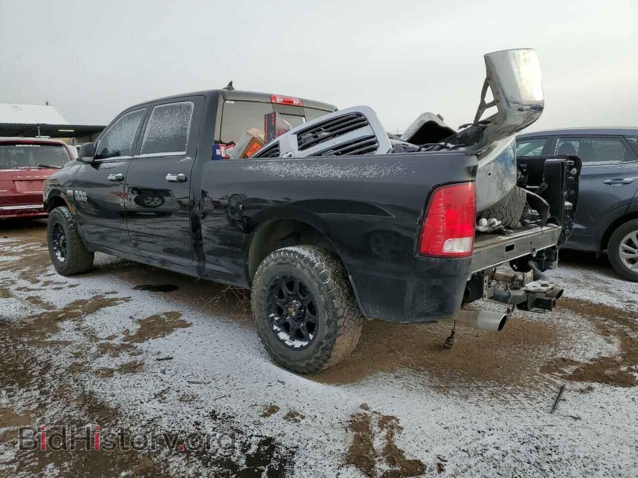 2017 RAM 1500 - VIN: 1C6RR7TT3HS792132 - Фото 2