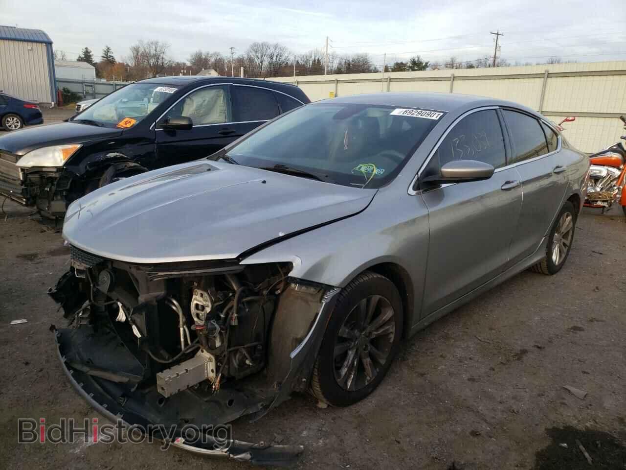2015 CHRYSLER 200 - VIN: 1C3CCCAB3FN700973 - Фото 2
