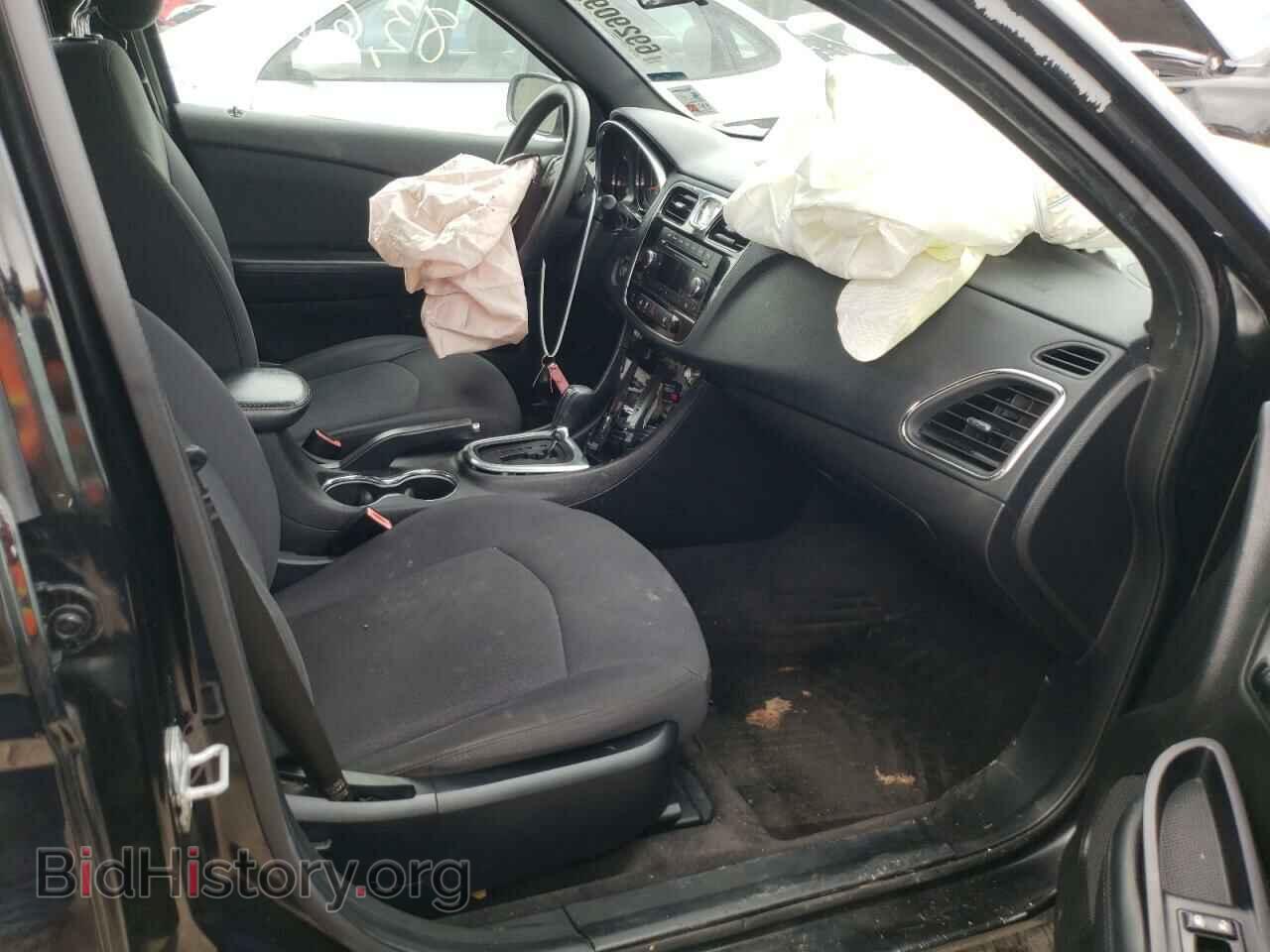 2012 CHRYSLER 200 - VIN: 1C3CCBABXCN208088 - Фото 5