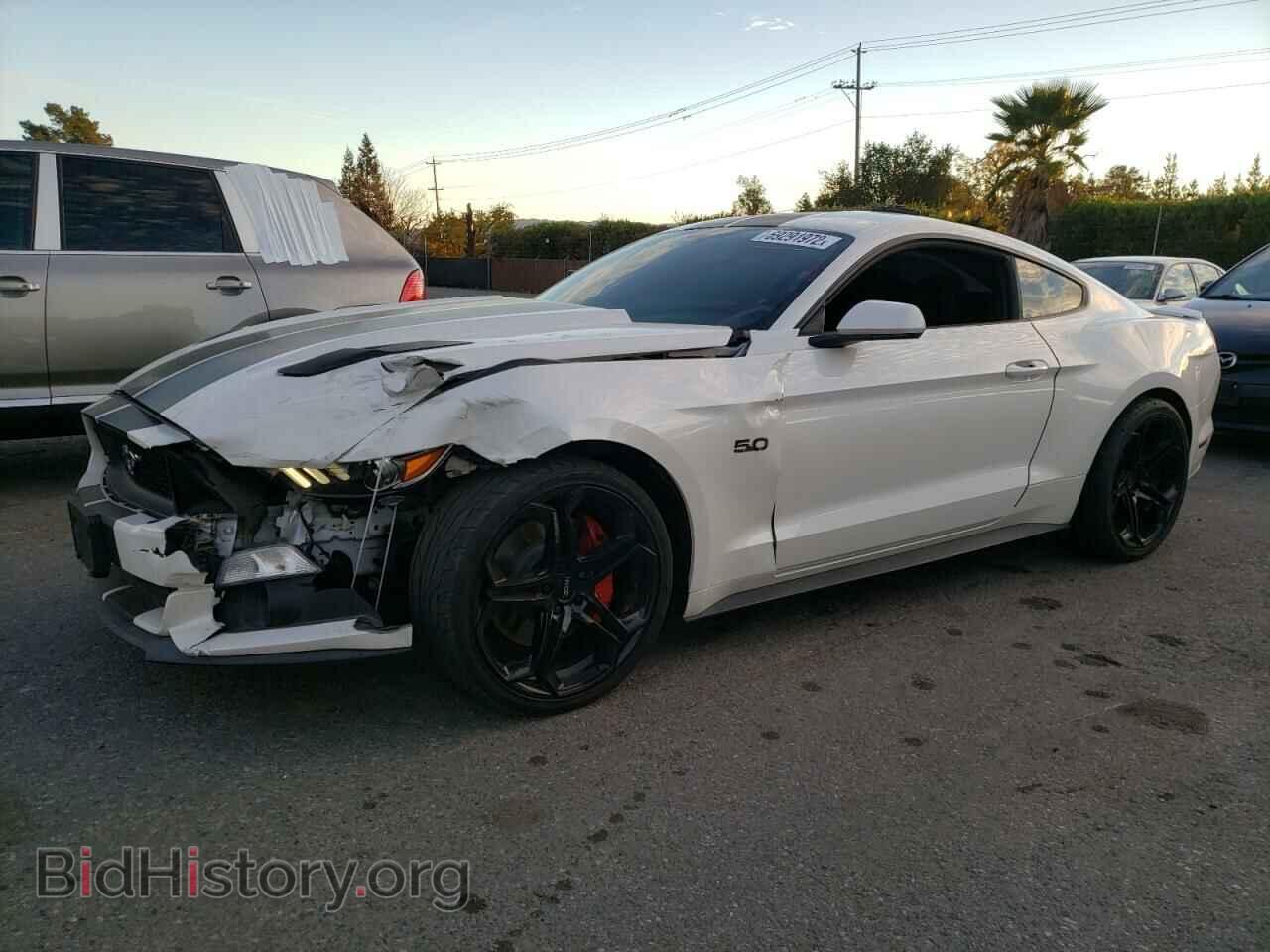 Photo 1FA6P8CF3H5272762 - FORD MUSTANG 2017