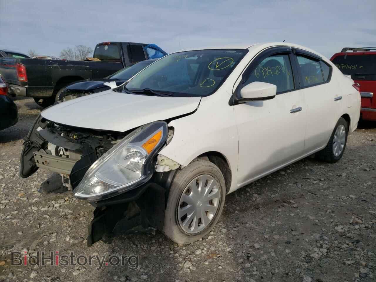 2017 NISSAN VERSA - VIN: 3N1CN7AP3HL839175 - Фото 2