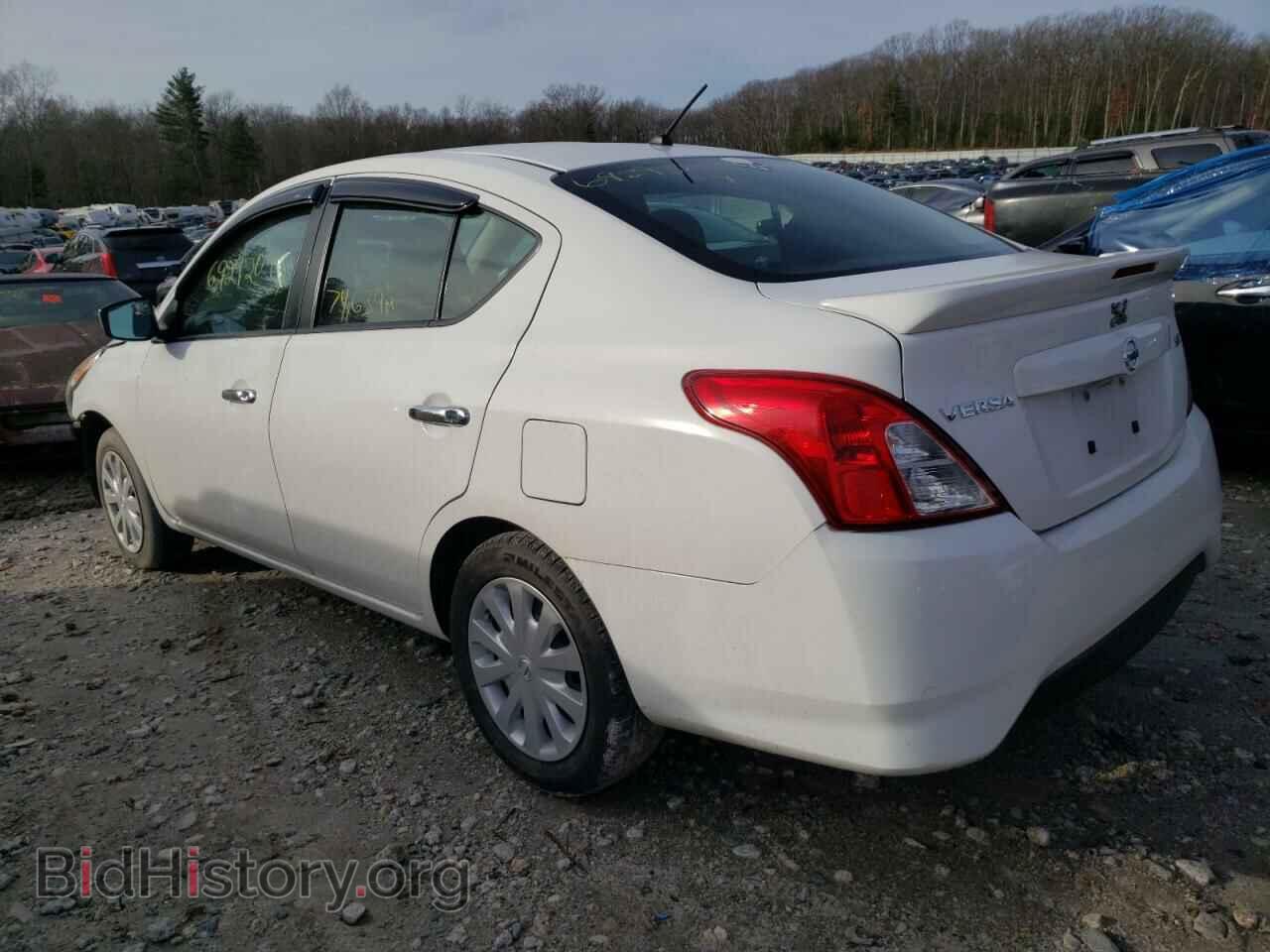 2017 NISSAN VERSA - VIN: 3N1CN7AP3HL839175 - Фото 3