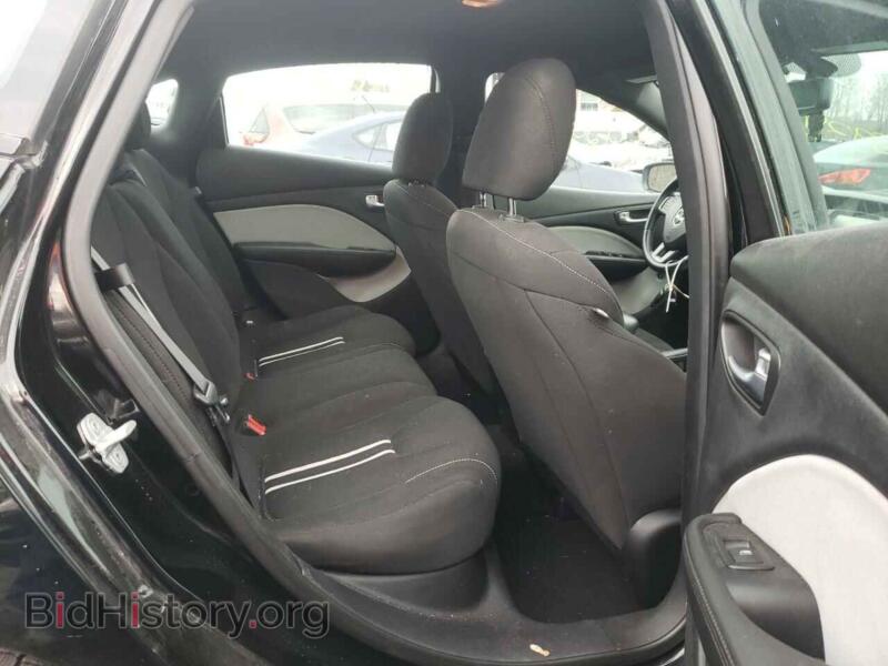 2013 Dodge DART (VIN 1C3CDFBH2DD153196) — фото 6 из 10