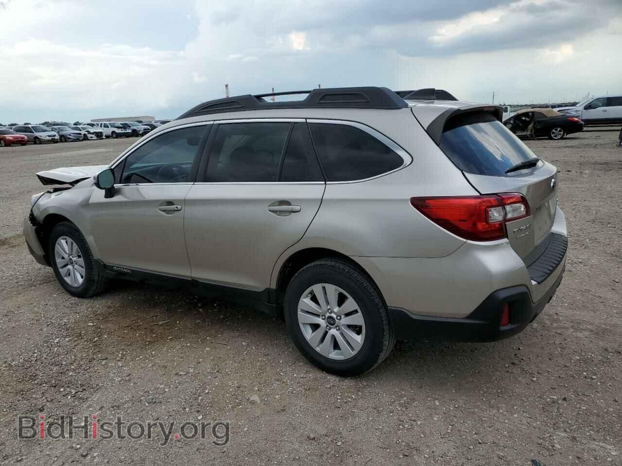 2019 SUBARU OUTBACK - VIN: 4S4BSAFCXK3392234 - Фото 2