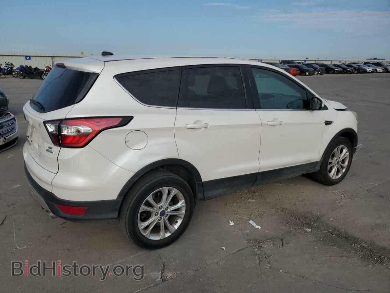2017 FORD ESCAPE - VIN: 1FMCU0GD8HUE39702 - Фото 3