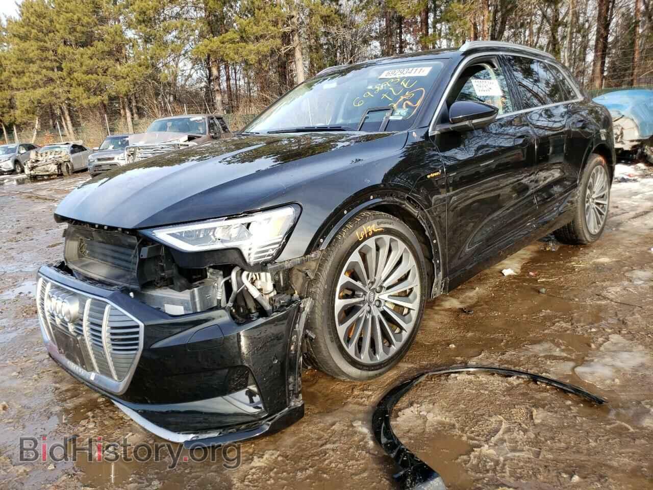 2019 AUDI E-TRON - VIN: WA1VABGEXKB020595 - Photo 2